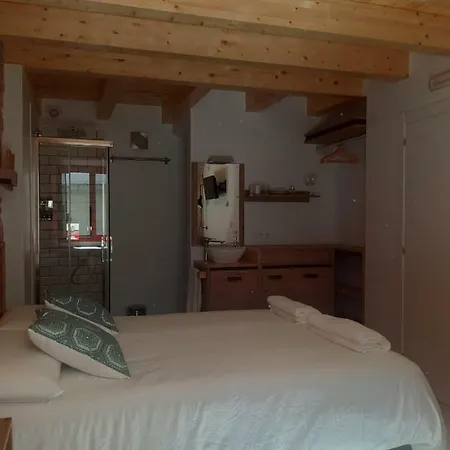 Casa Choupas * Cangas do Morrazo