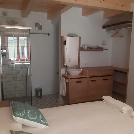 Casa Choupas Guest house *