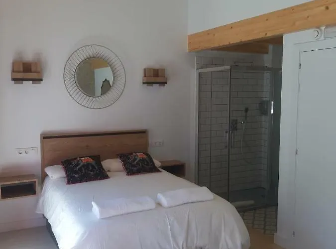 Konukevi Casa Choupas 4*